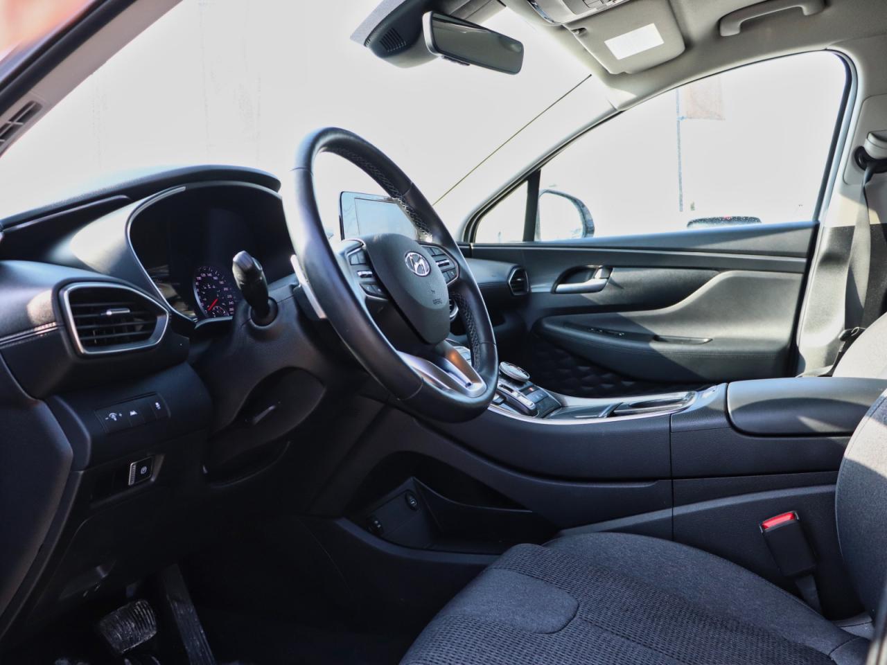 2022 Hyundai Santa Fe Preferred Photo