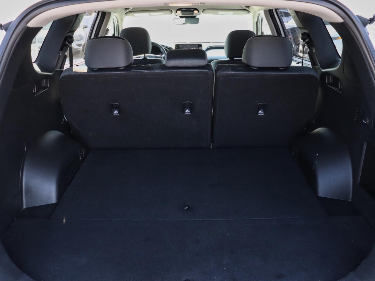 2022 Hyundai Santa Fe Preferred Photo