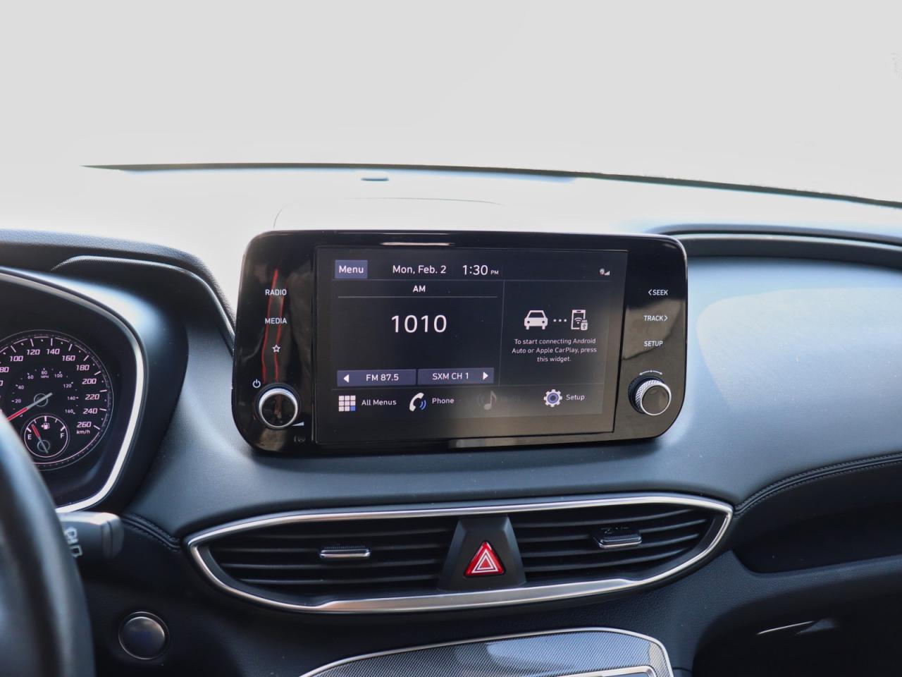 2022 Hyundai Santa Fe Preferred Photo