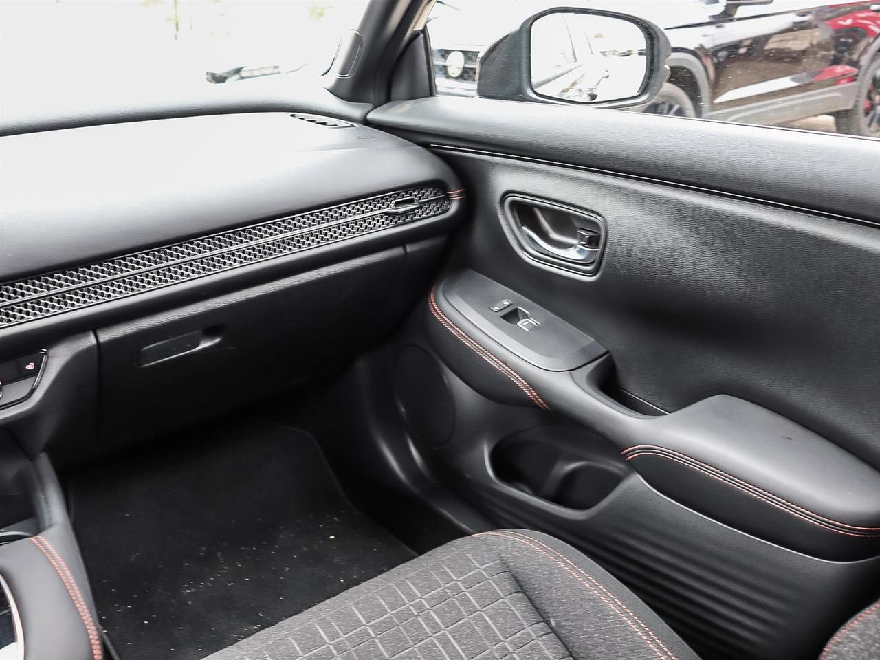 2026 Honda HR-V Sport Photo