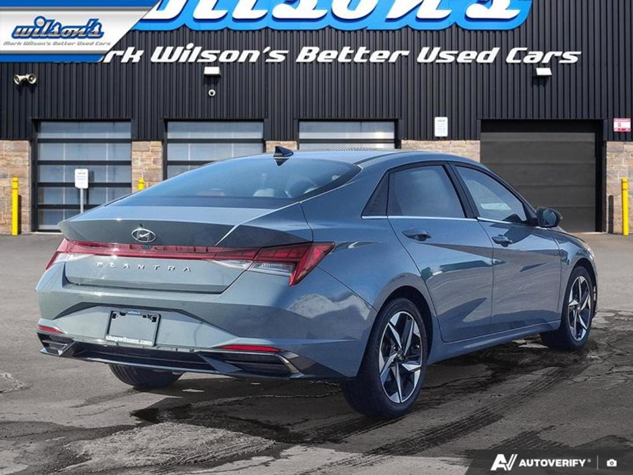 2022 Hyundai Elantra Ultimate | Tech Package | Sunroof | Leather | Heated Seats + Steering | Remote Start | and More ! Photo