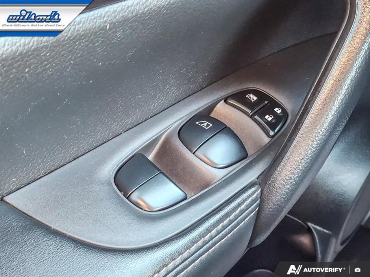 2021 Nissan Qashqai S | 6-Speed Manual | CarPlay + Android | Rear Camera | BSM | and More ! Photo