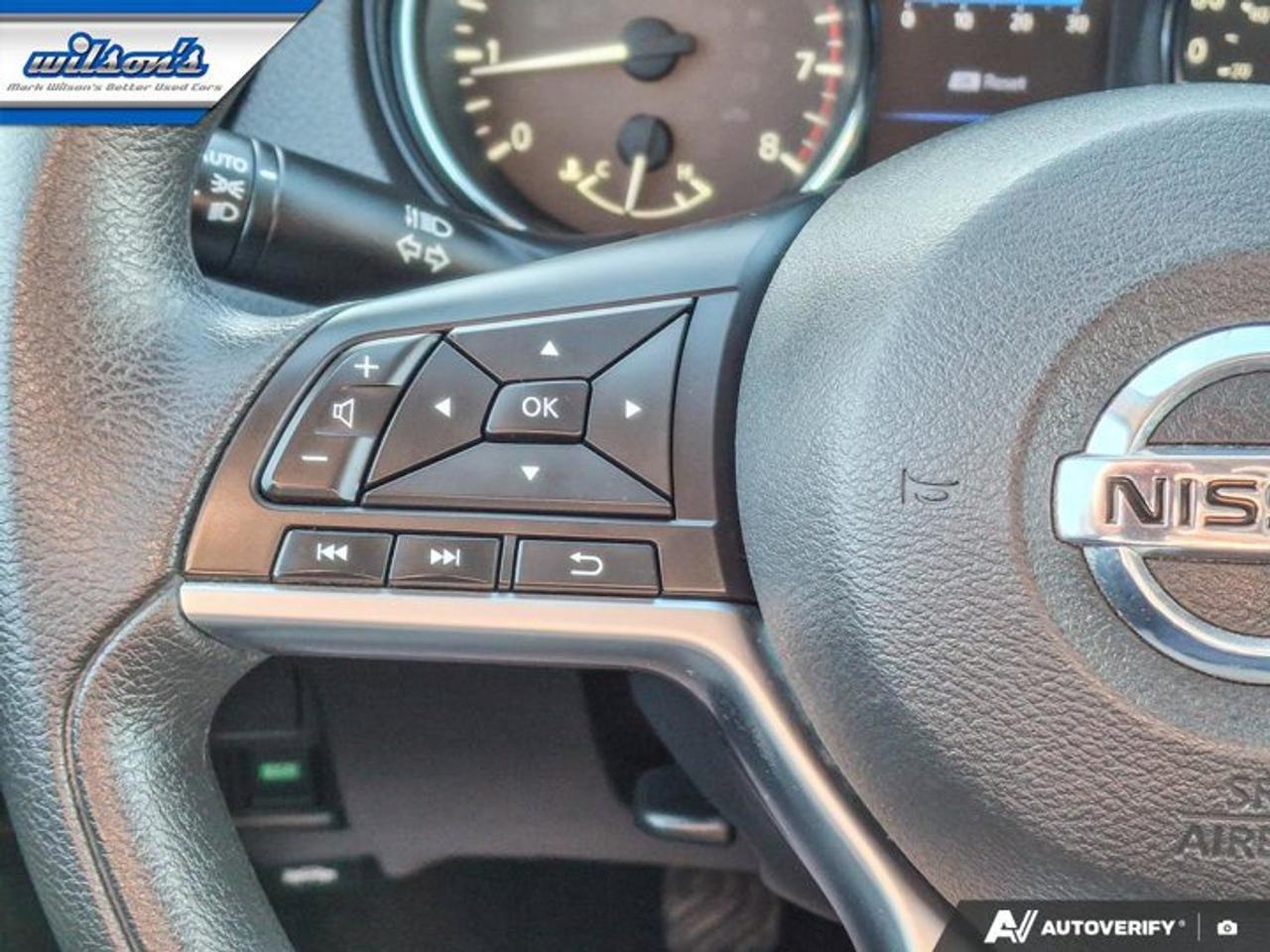 2021 Nissan Qashqai S | 6-Speed Manual | CarPlay + Android | Rear Camera | BSM | and More ! Photo