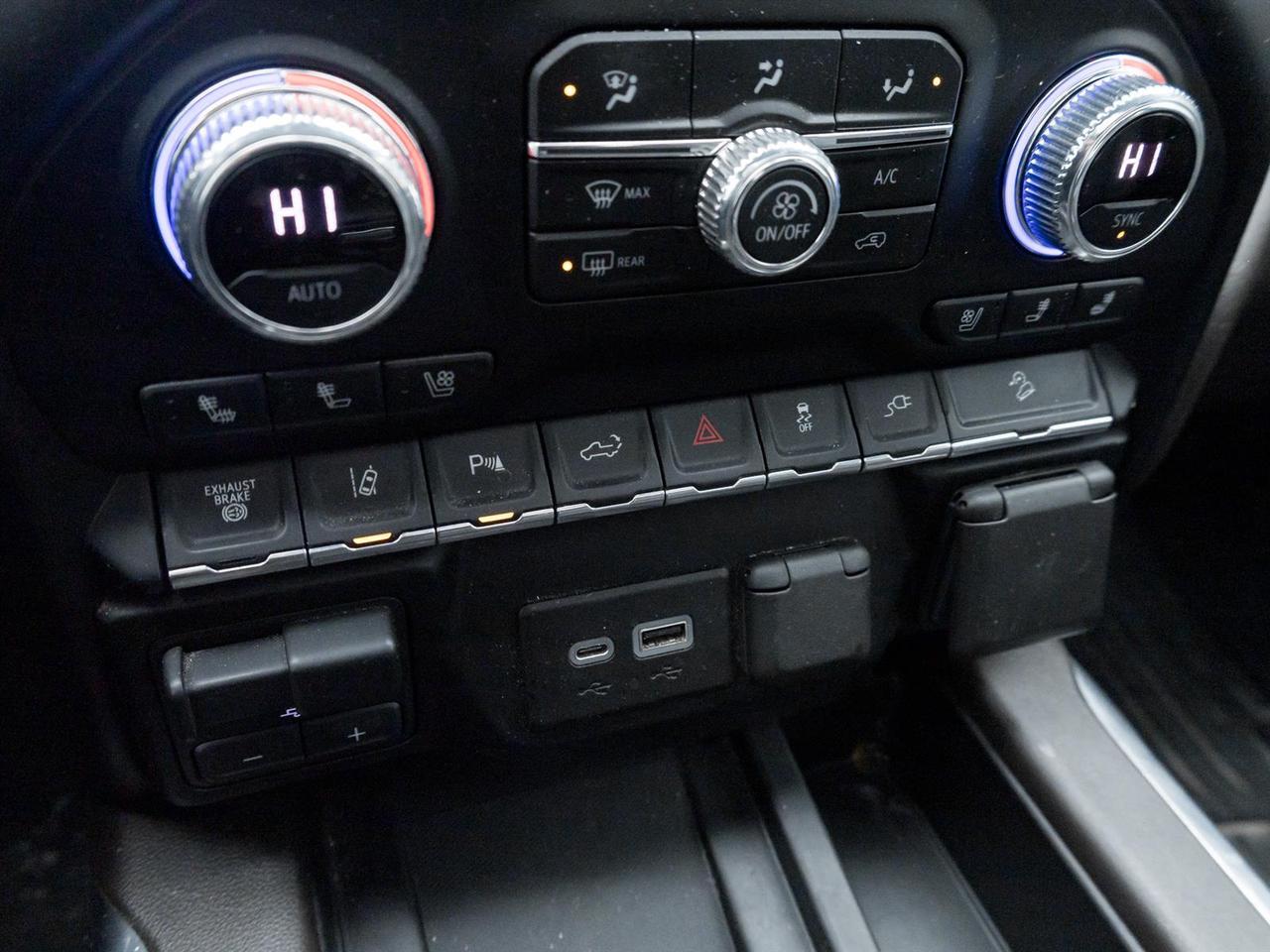 2021 GMC SIERRA 2500HD Denali- Diesel | 6-Way Tailgate | Surround Vision Photo