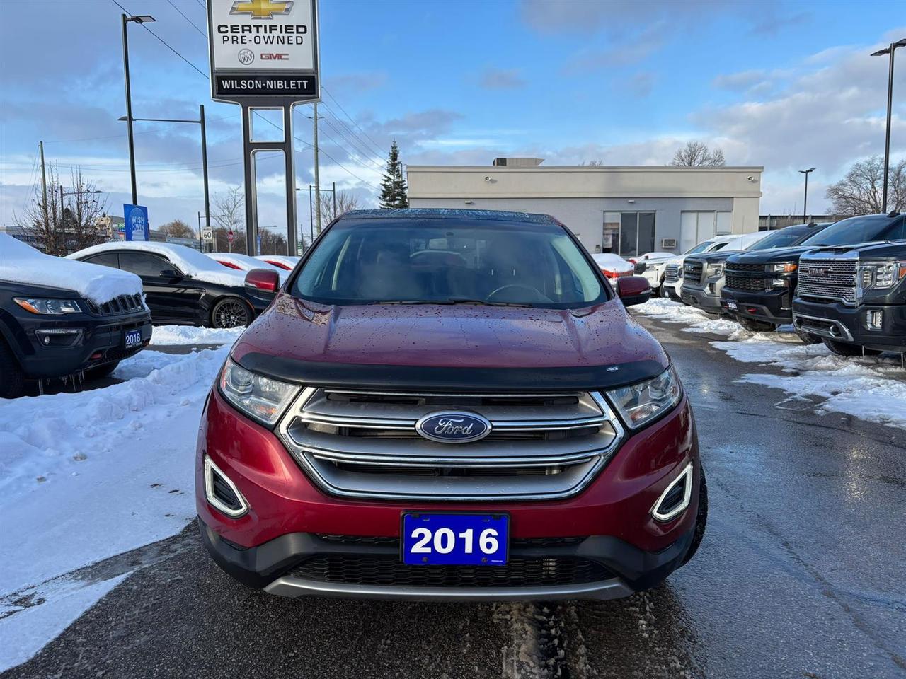 2016 Ford Edge SEL AWD-  Panoramic Sunroof | Heated Seats Photo5