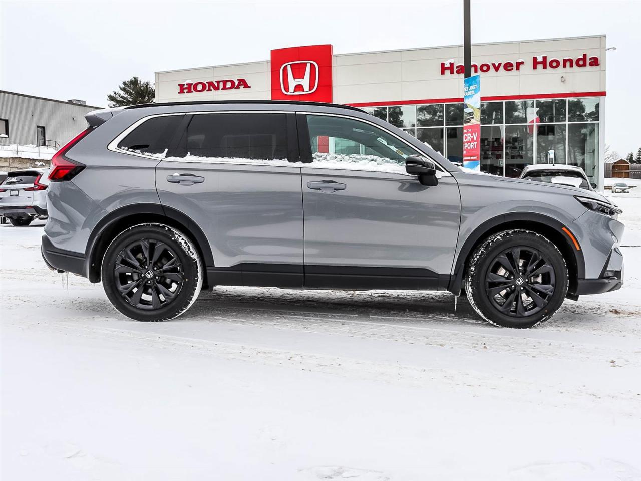 2023 Honda CR-V Hybrid Touring Photo2
