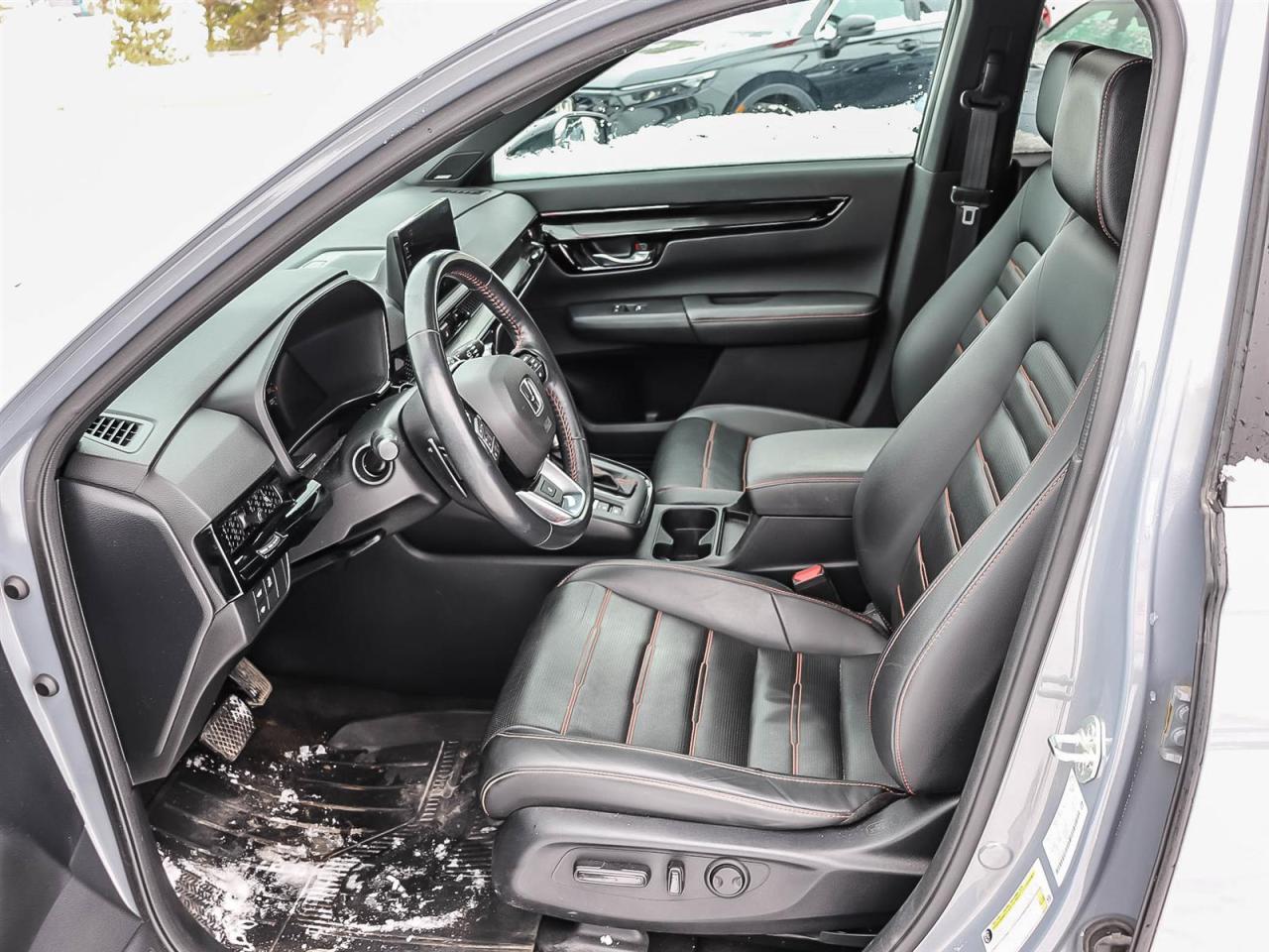 2023 Honda CR-V Hybrid Touring Photo