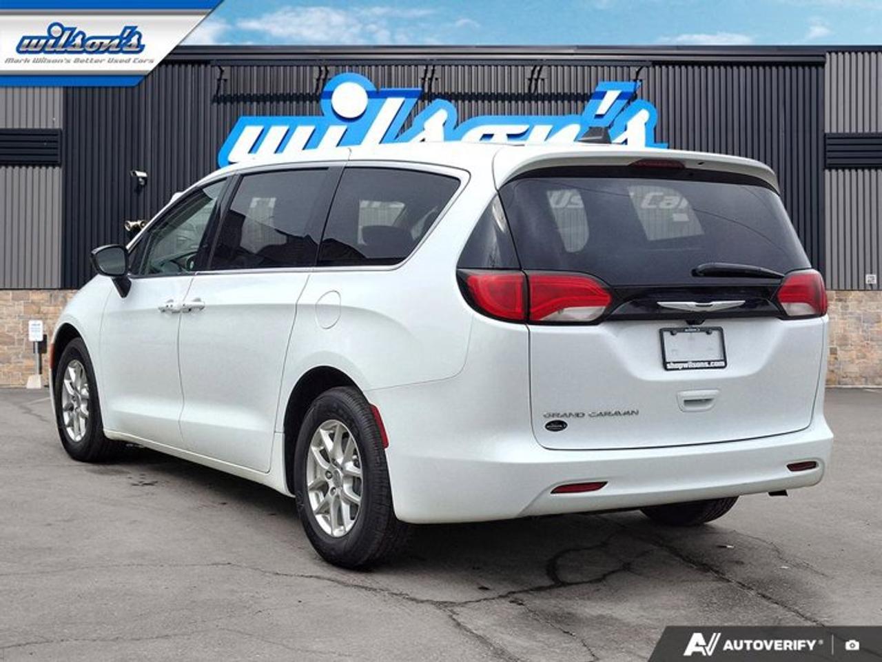 2024 Dodge Grand Caravan SXT | Heated Seats + Steering | Carplay and Android Auto | Remote Start | Power Liftgate and More ! Photo2