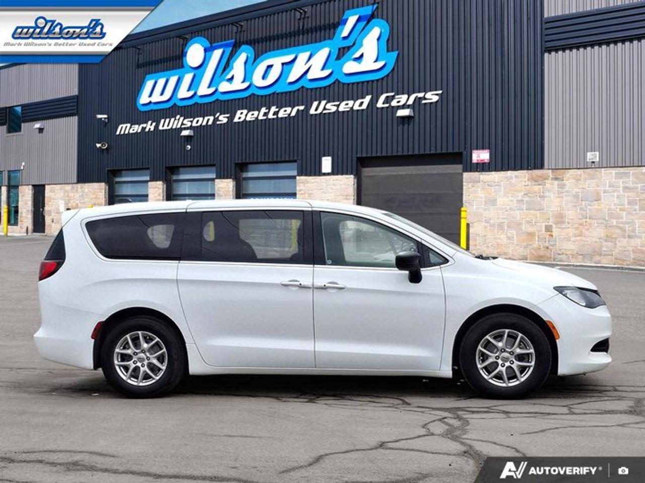2024 Dodge Grand Caravan SXT | Heated Seats + Steering | Carplay and Android Auto | Remote Start | Power Liftgate and More ! Photo