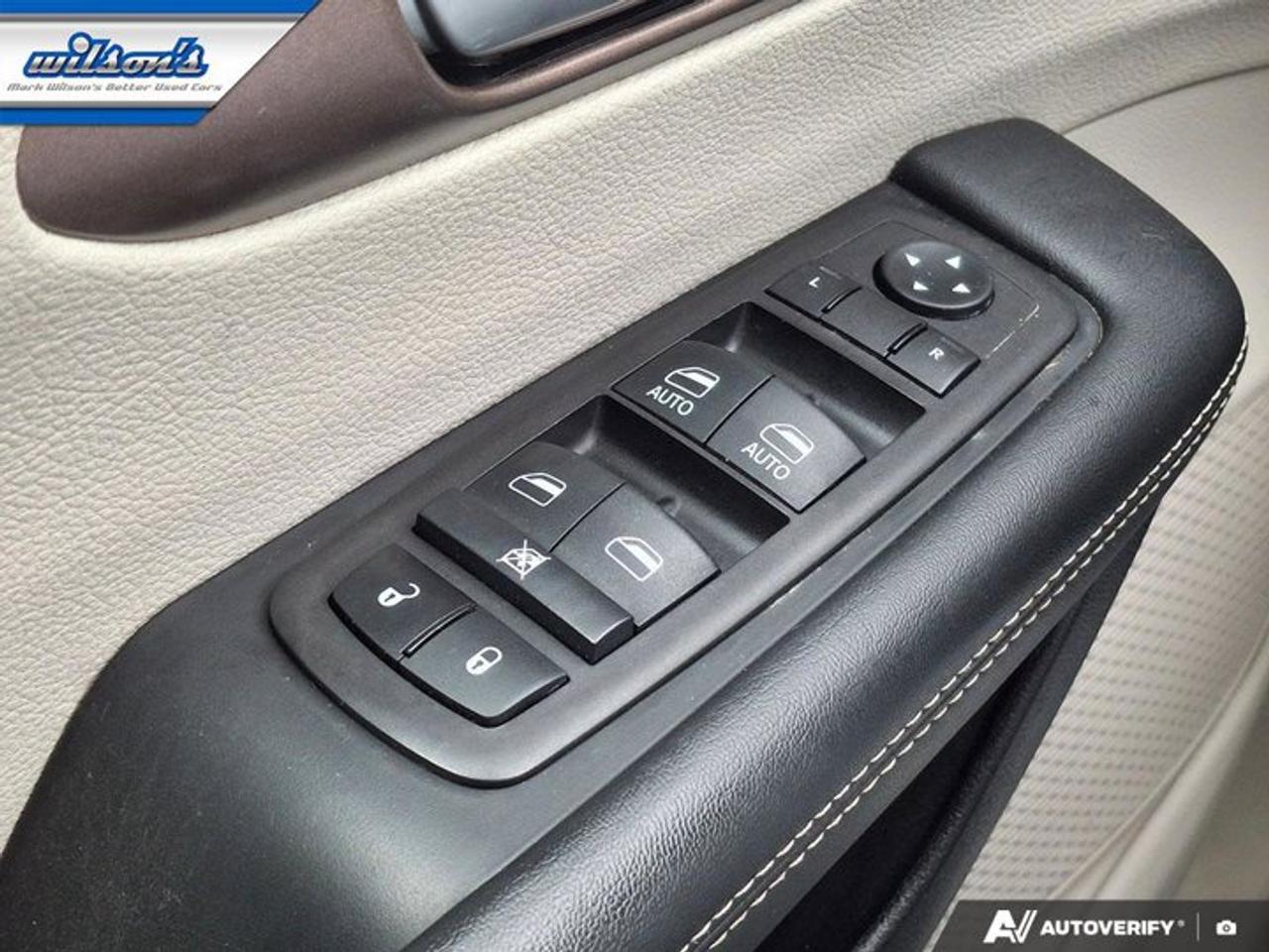 2024 Dodge Grand Caravan SXT | Heated Seats + Steering | Carplay and Android Auto | Remote Start | Power Liftgate and More ! Photo