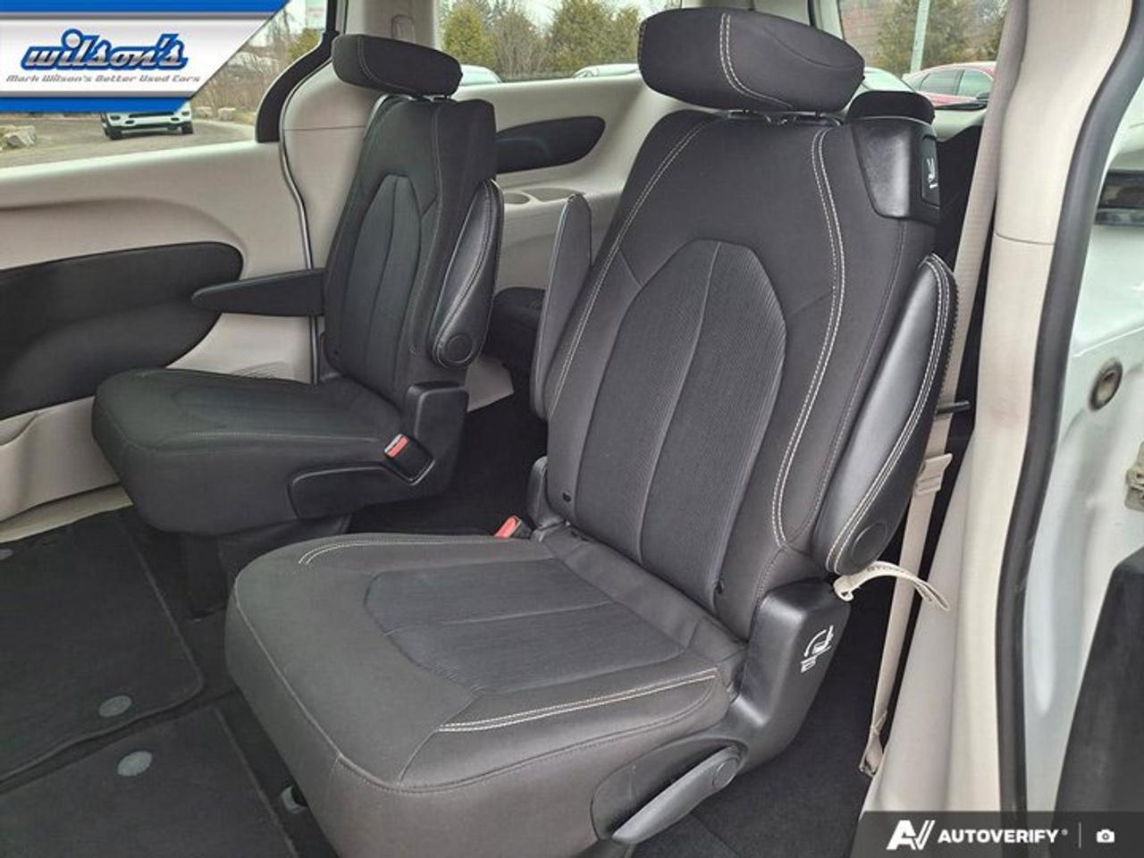 2024 Dodge Grand Caravan SXT | Heated Seats + Steering | Carplay and Android Auto | Remote Start | Power Liftgate and More ! Photo