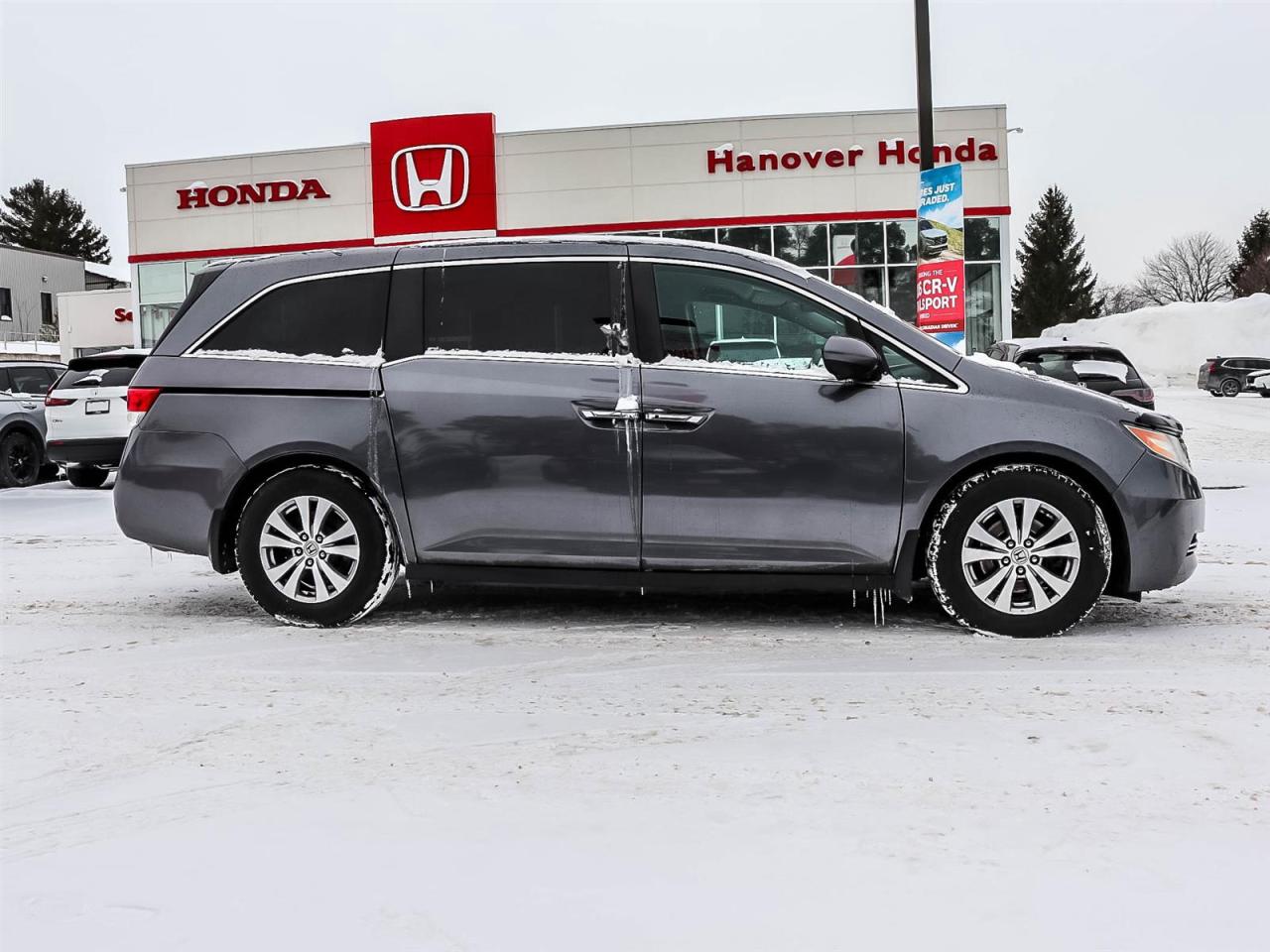 2014 Honda Odyssey EX Photo2