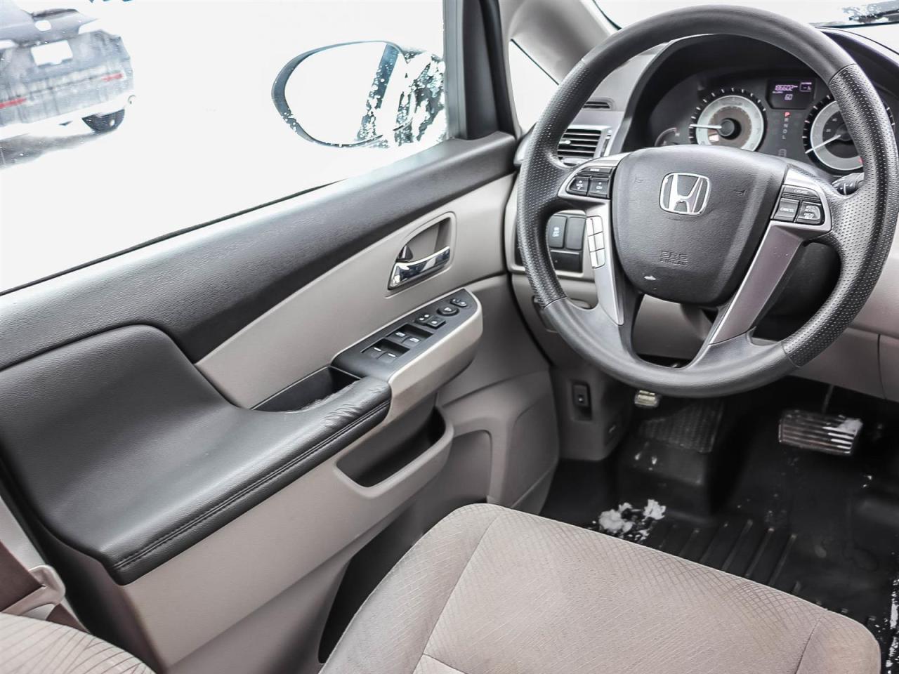 2014 Honda Odyssey EX Photo