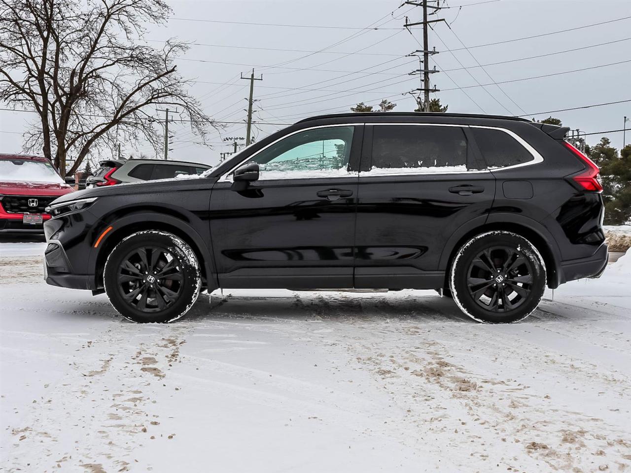 2023 Honda CR-V Hybrid Touring Photo4