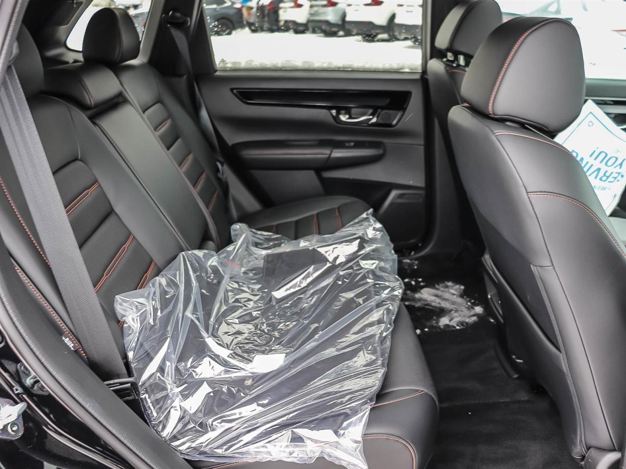 2023 Honda CR-V Hybrid Touring Photo