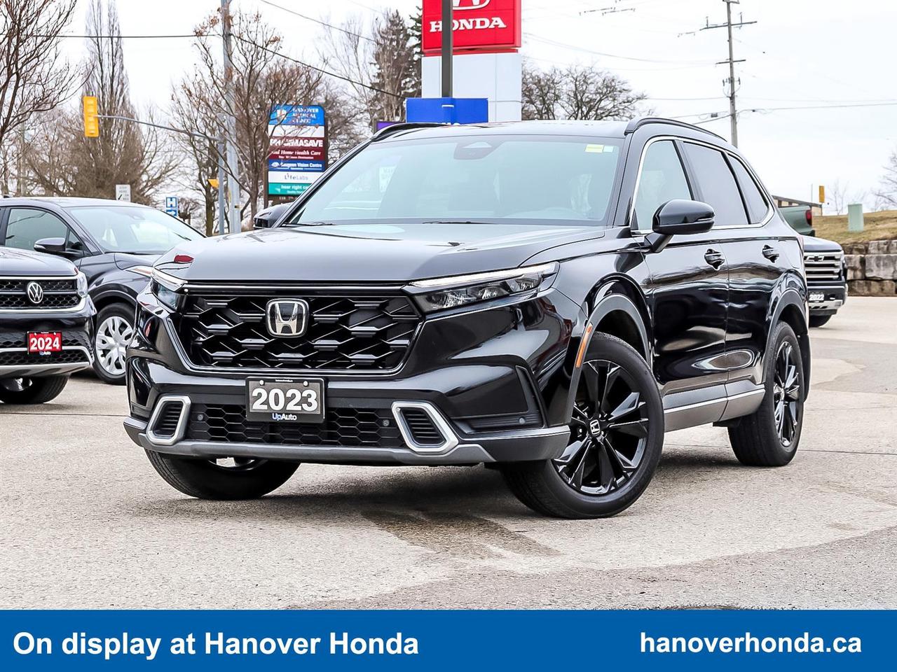 2023 Honda CR-V Hybrid Touring Photo0