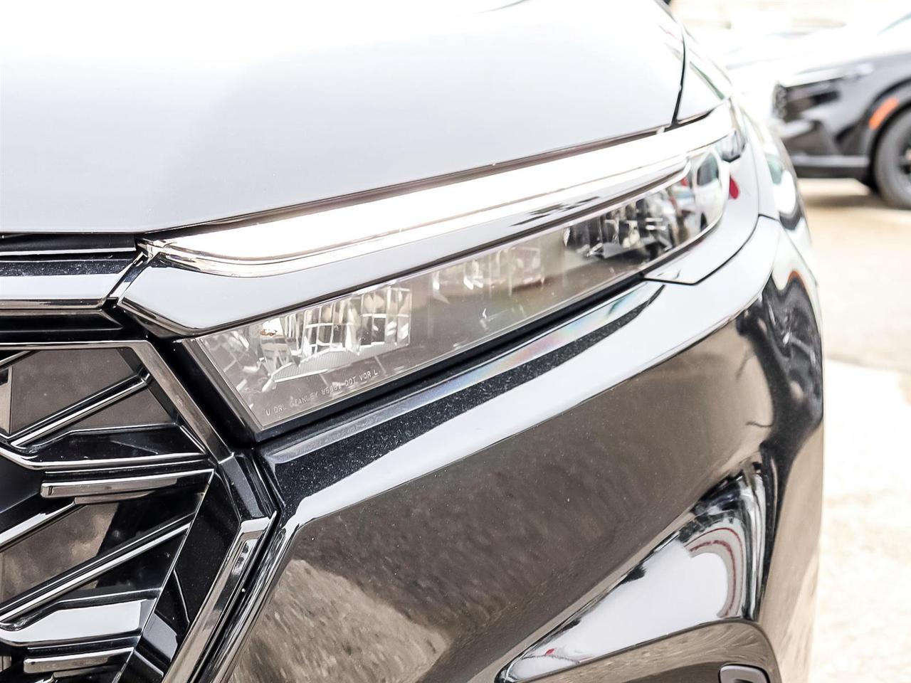 2023 Honda CR-V Hybrid Touring Photo