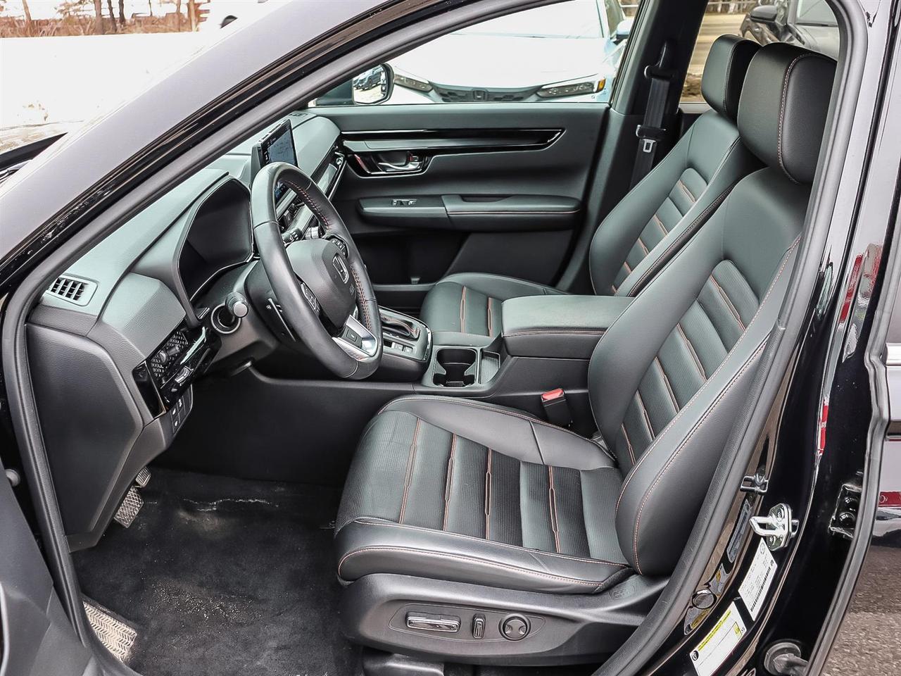 2023 Honda CR-V Hybrid Touring Photo