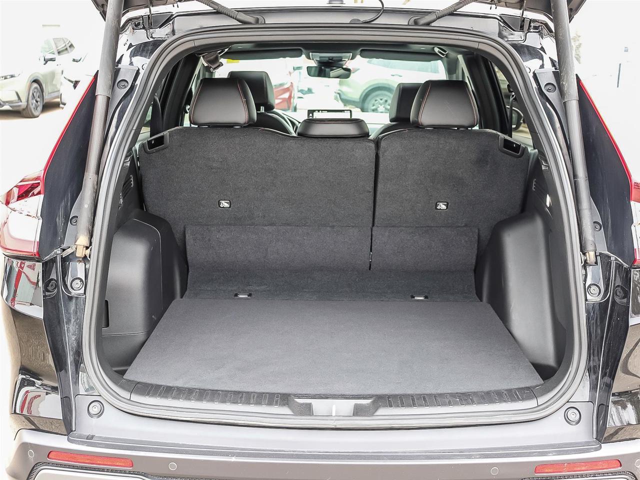 2023 Honda CR-V Hybrid Touring Photo