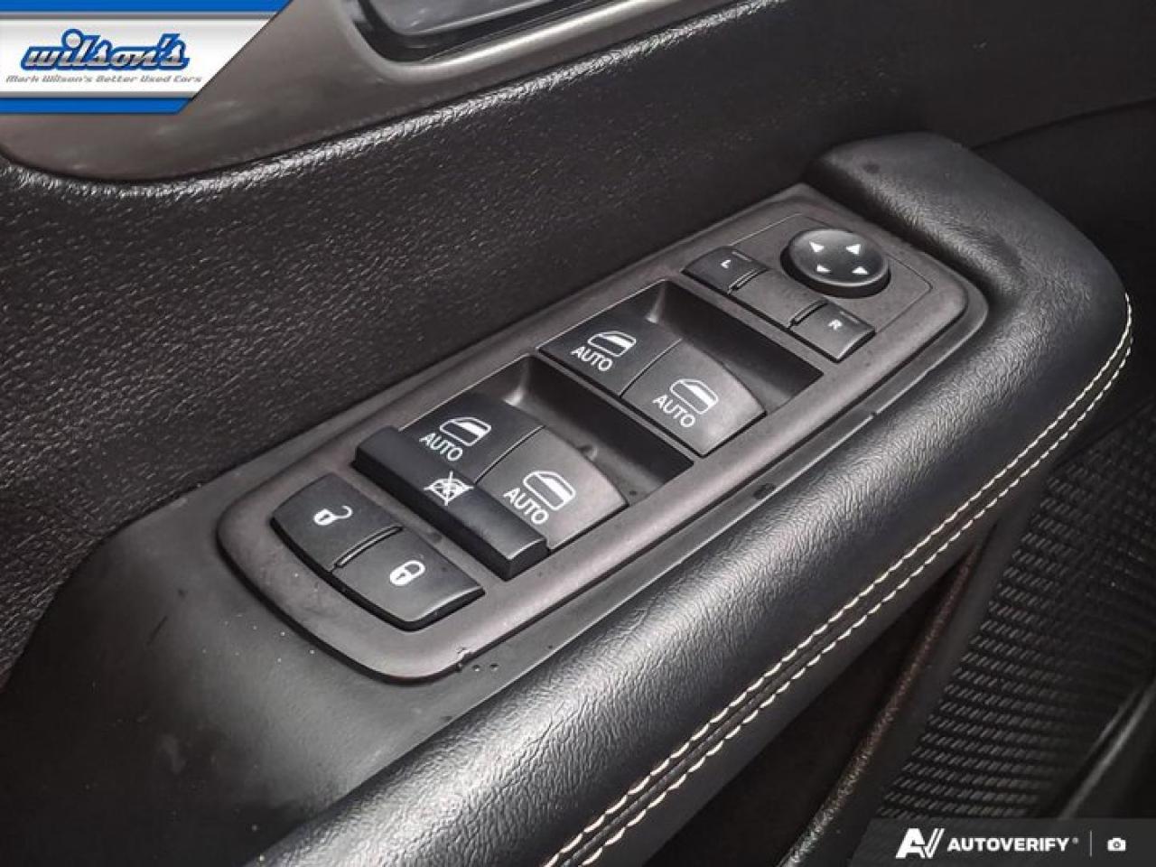 2025 Chrysler Pacifica Select AWD | Sunroof | Leatherette | Power Sliding Doors + Hatch | Remote Start | CarPlay + Android Photo