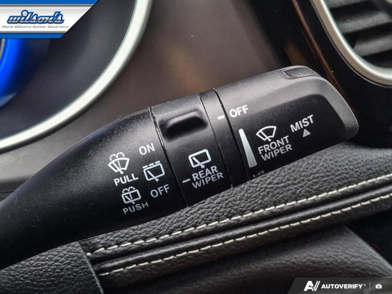 2025 Chrysler Pacifica Select AWD | Sunroof | Leatherette | Power Sliding Doors + Hatch | Remote Start | CarPlay + Android Photo