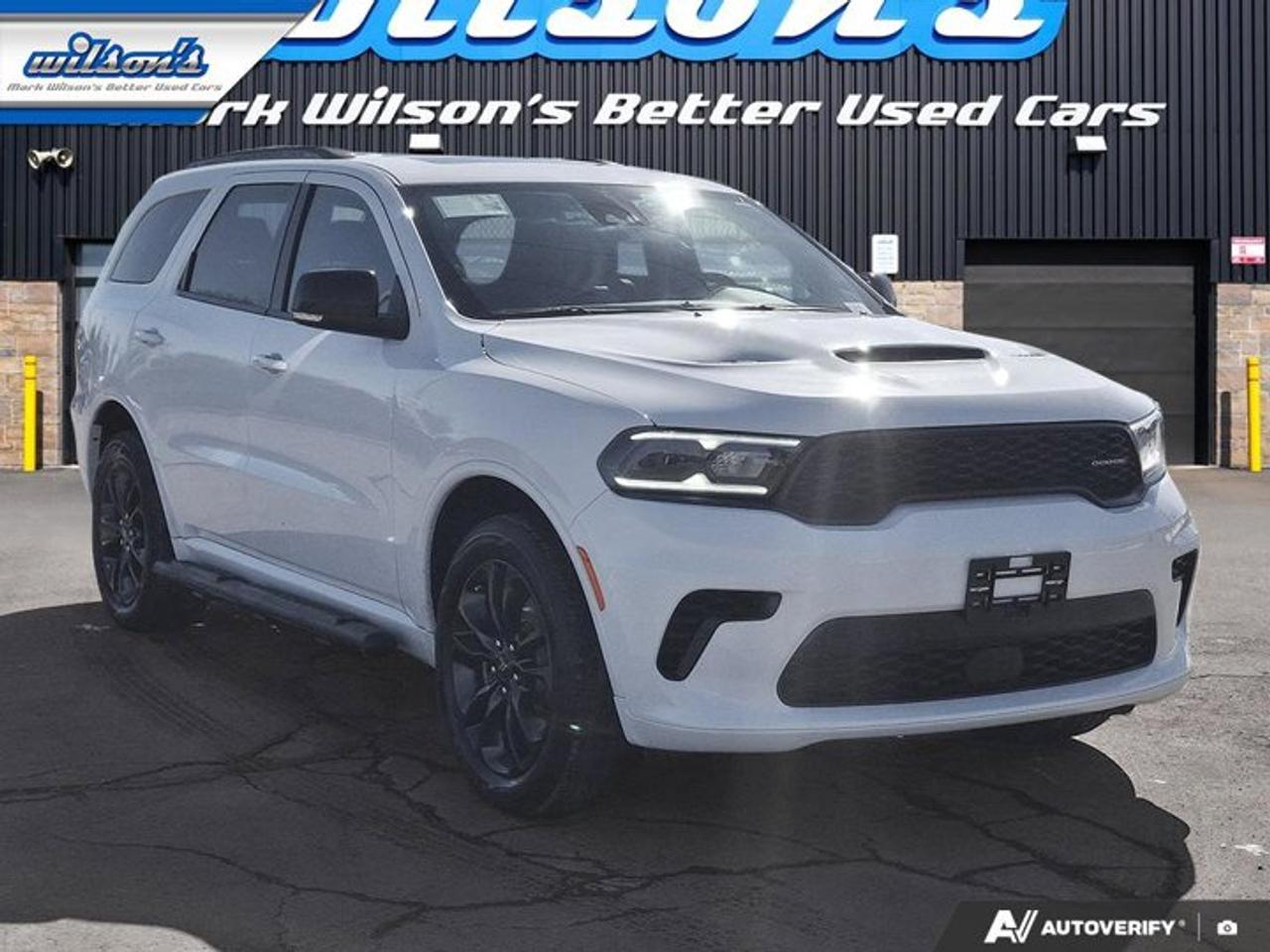 2024 Dodge Durango GT Plus AWD | Leather | Sunroof | Nav | Blacktop Pkg | 2nd Row Captains | Heated Wheel & More ! Photo
