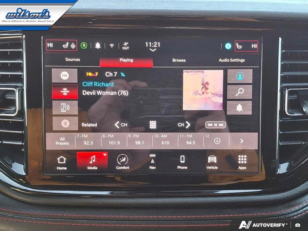 2024 Dodge Durango GT Plus AWD | Leather | Sunroof | Nav | Blacktop Pkg | 2nd Row Captains | Heated Wheel & More ! Photo