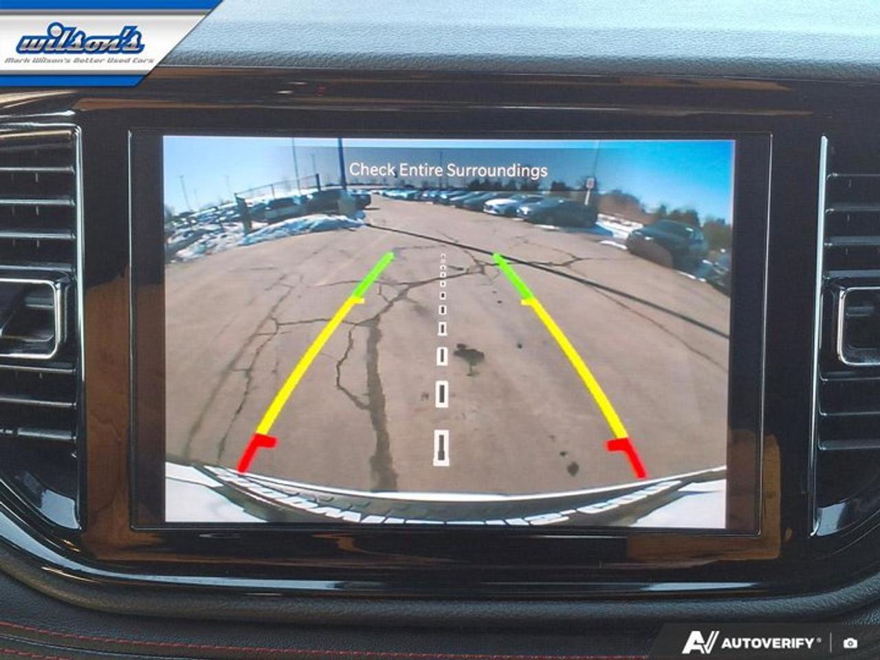 2024 Dodge Durango GT Plus AWD | Leather | Sunroof | Nav | Blacktop Pkg | 2nd Row Captains | Heated Wheel & More ! Photo