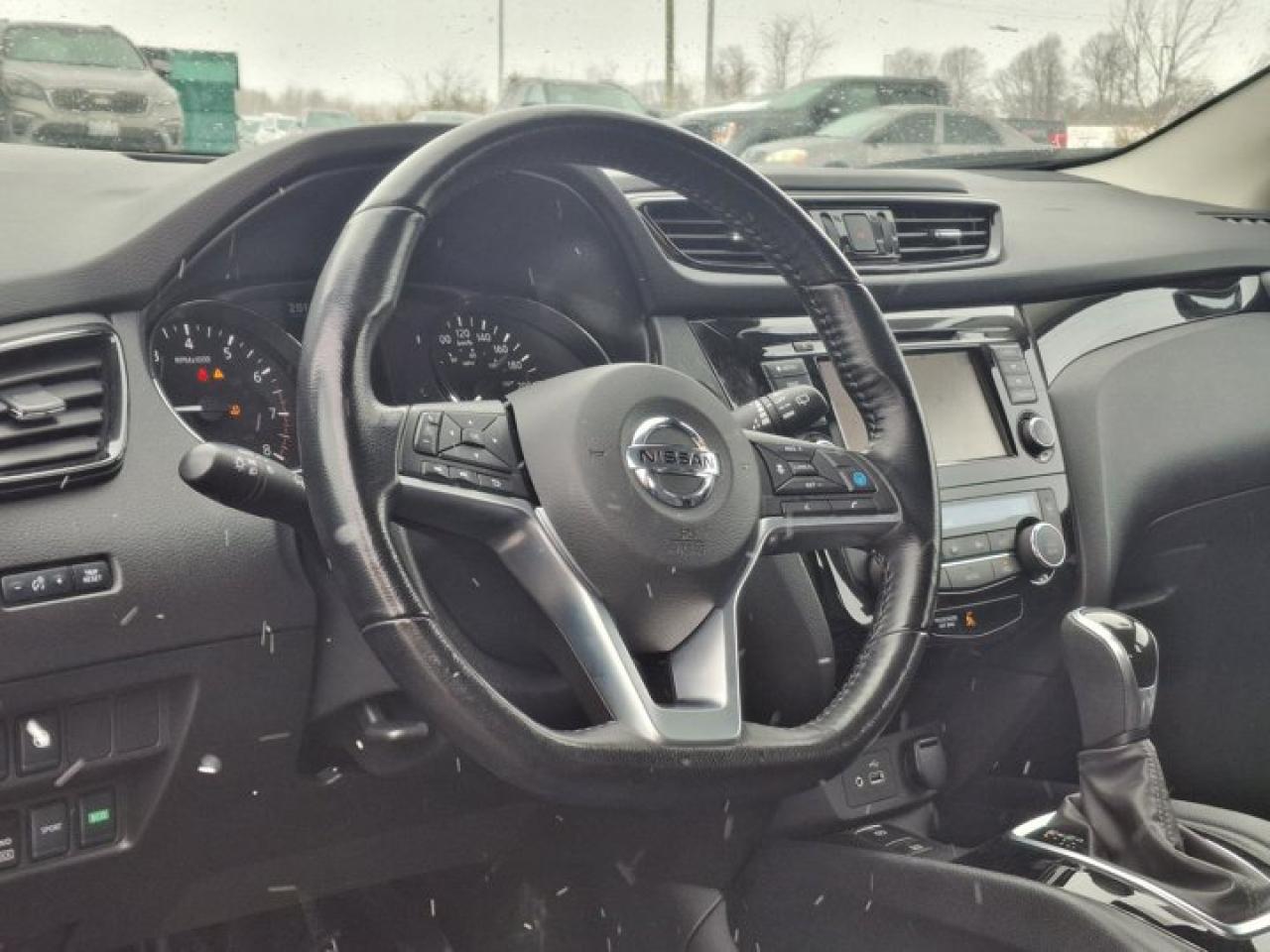 2023 Nissan Qashqai SL AWD | Leather | Sunroof | Nav | 360 Camera | Adaptive Cruise | Heated Wheel + Seats | and More ! Photo