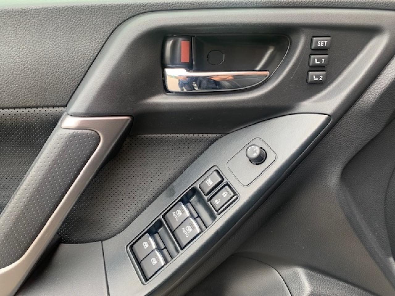 2018 Subaru Forester 2.0i XT AWD LIMITED Photo