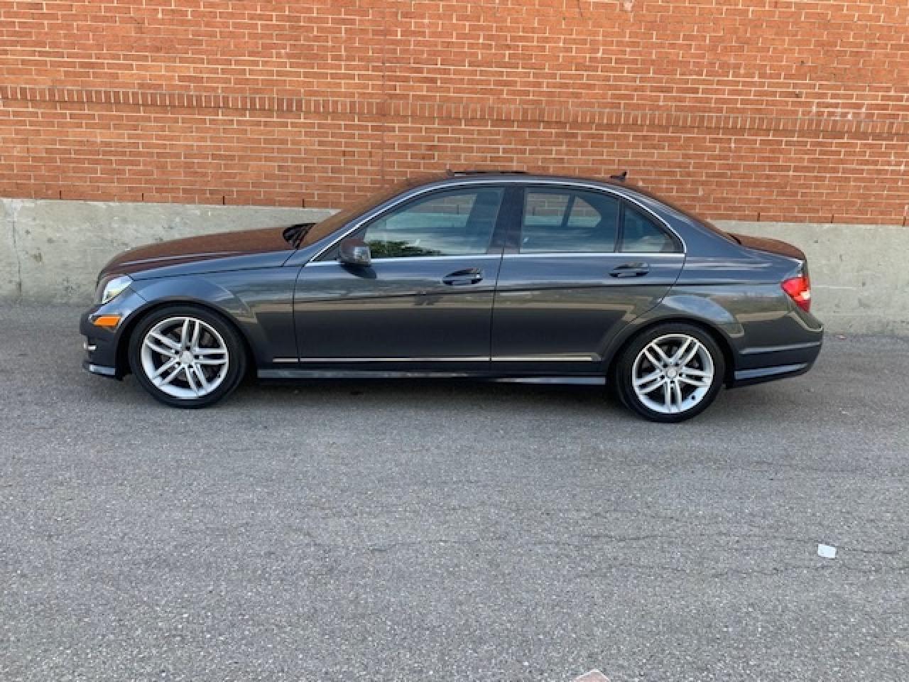 2013 Mercedes-Benz C300 4-MATIC Photo