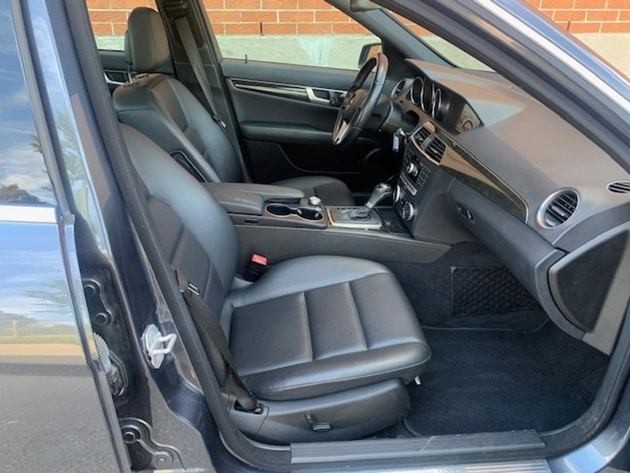 2013 Mercedes-Benz C300 4-MATIC Photo