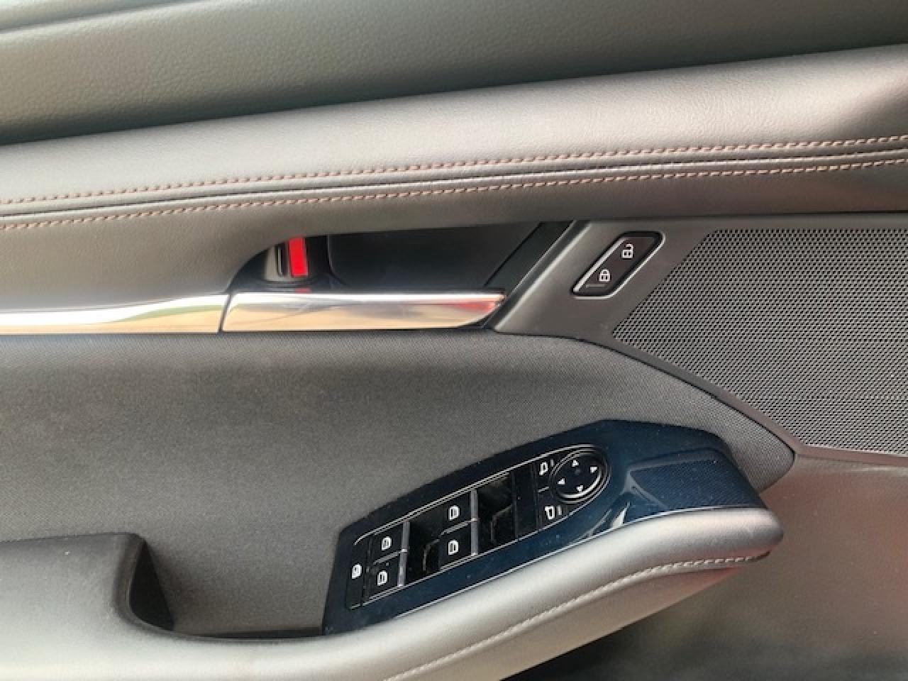 2019 Mazda Mazda3 Sport GS Photo