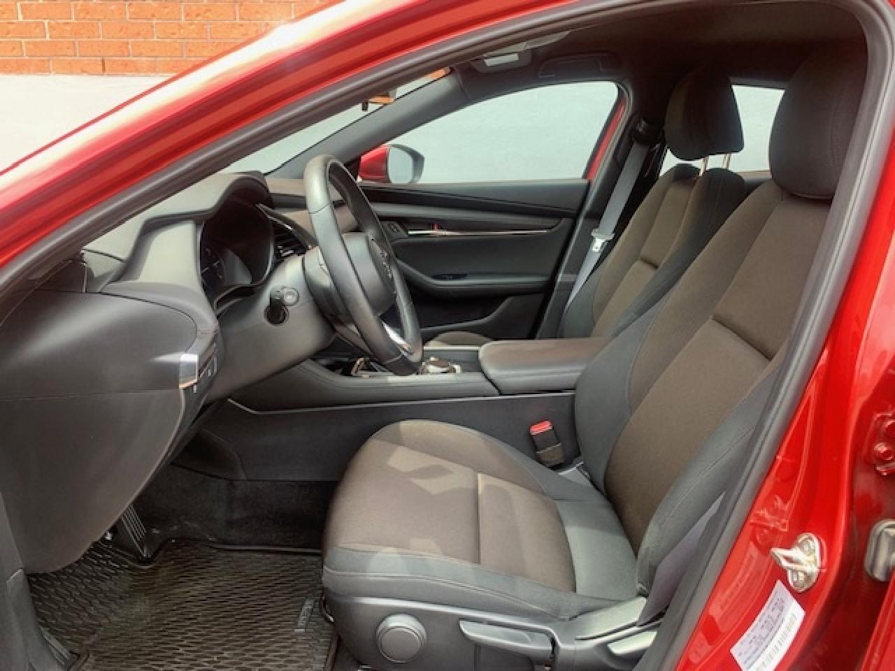 2019 Mazda Mazda3 Sport GS Photo