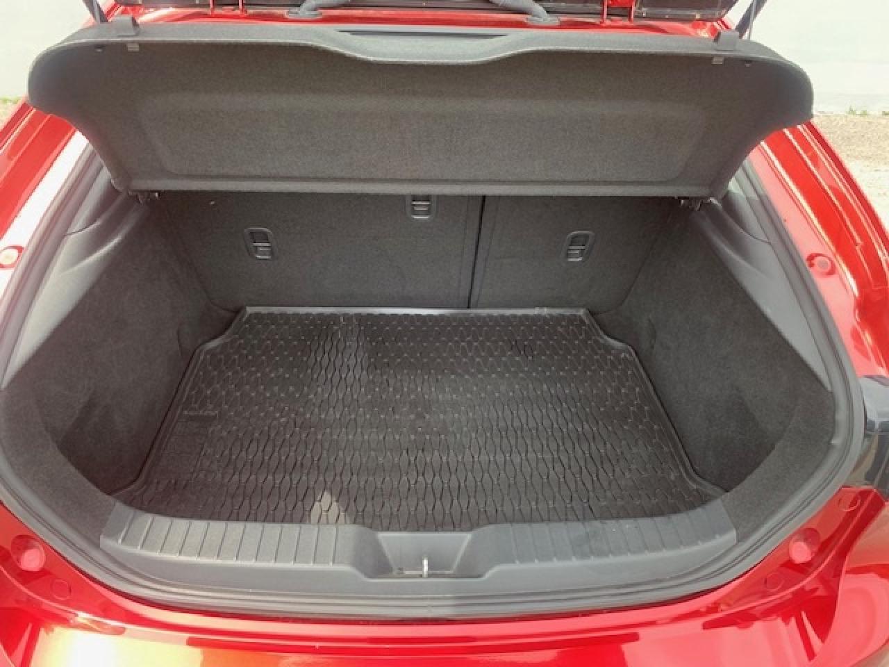 2019 Mazda Mazda3 Sport GS Photo