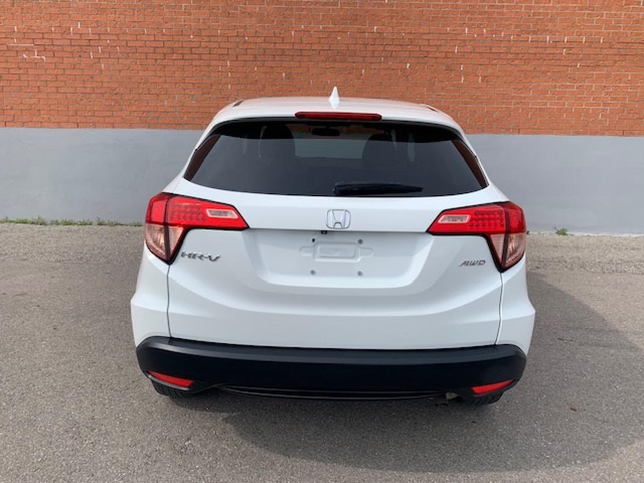 2017 Honda HR-V EX AWD Photo