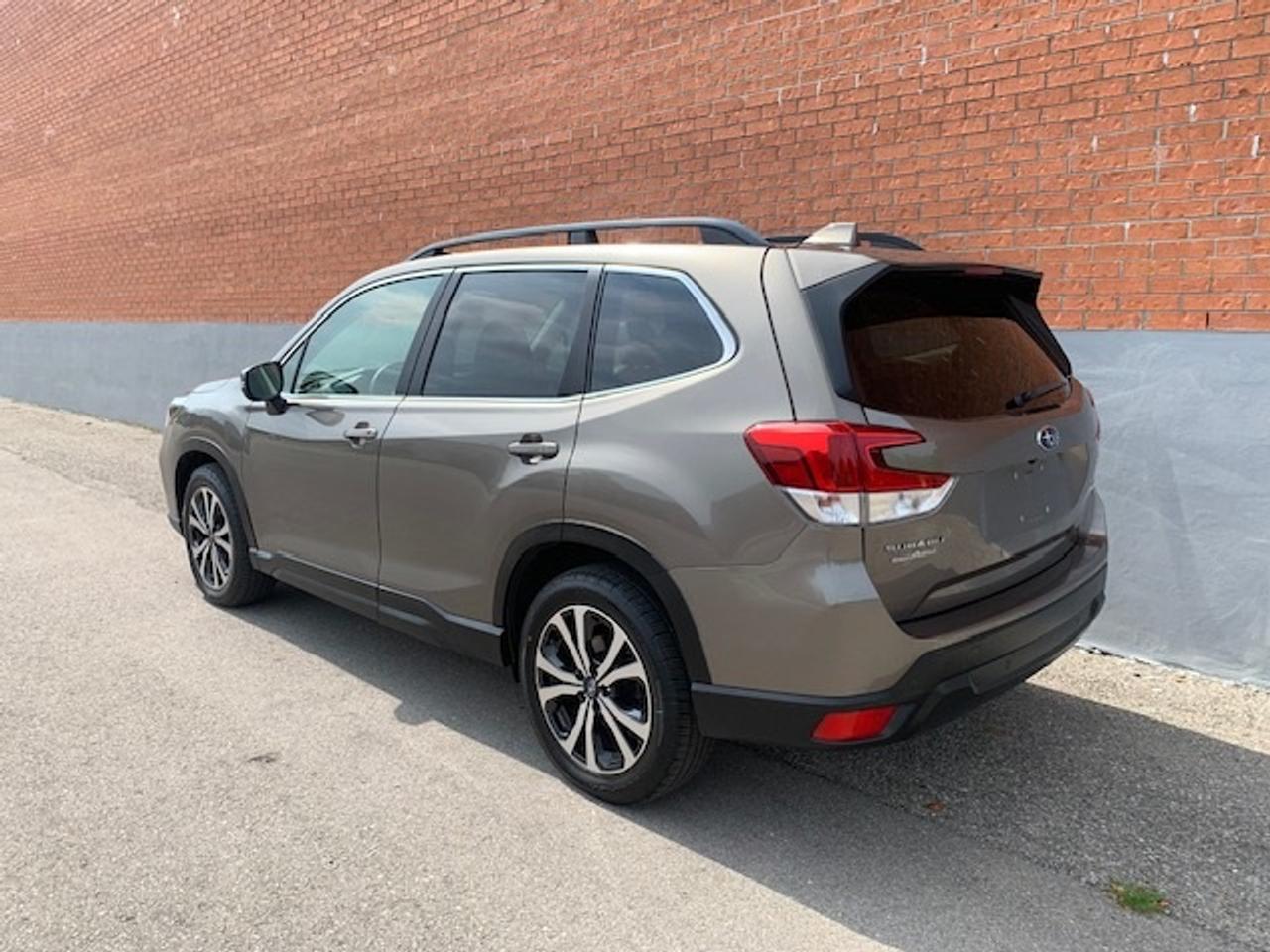 2019 Subaru Forester 2.5i AWD LIMITED w/EYESIGHT Photo2