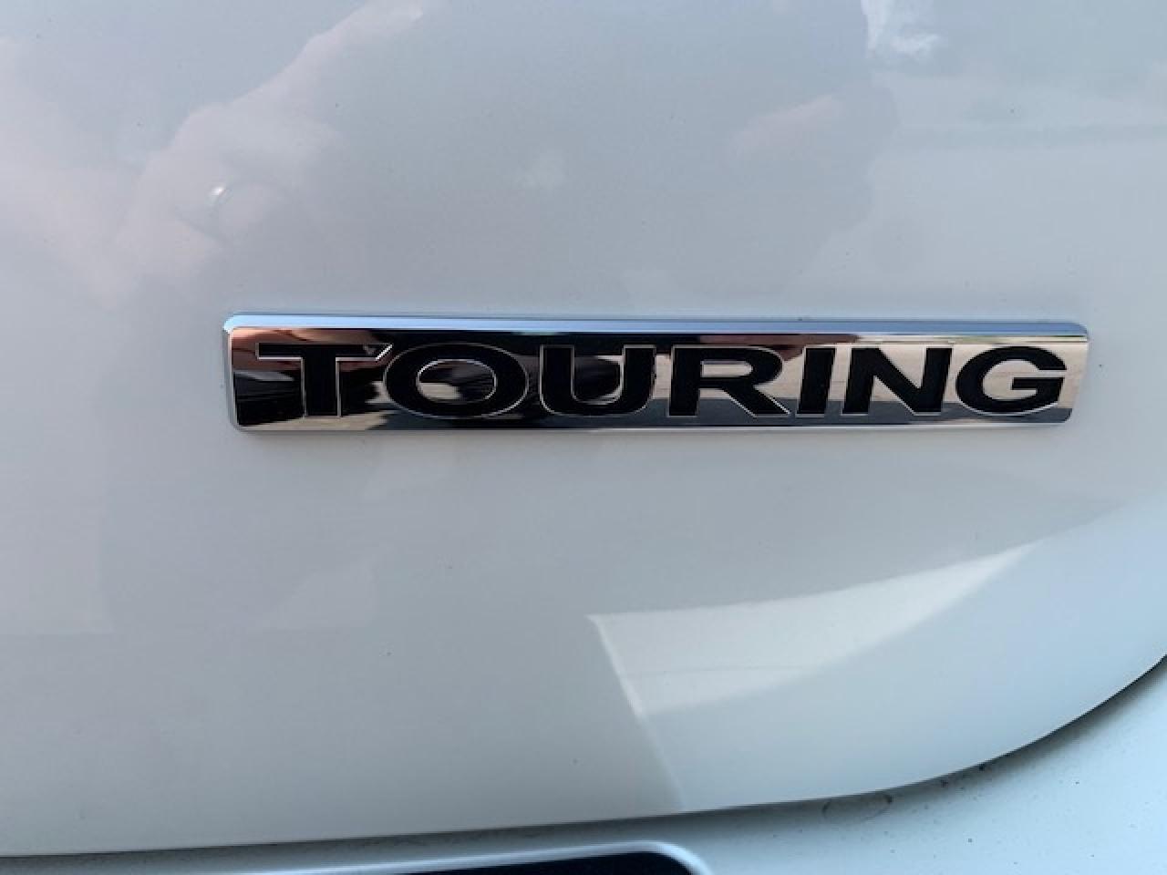 2018 Honda Odyssey Touring Photo