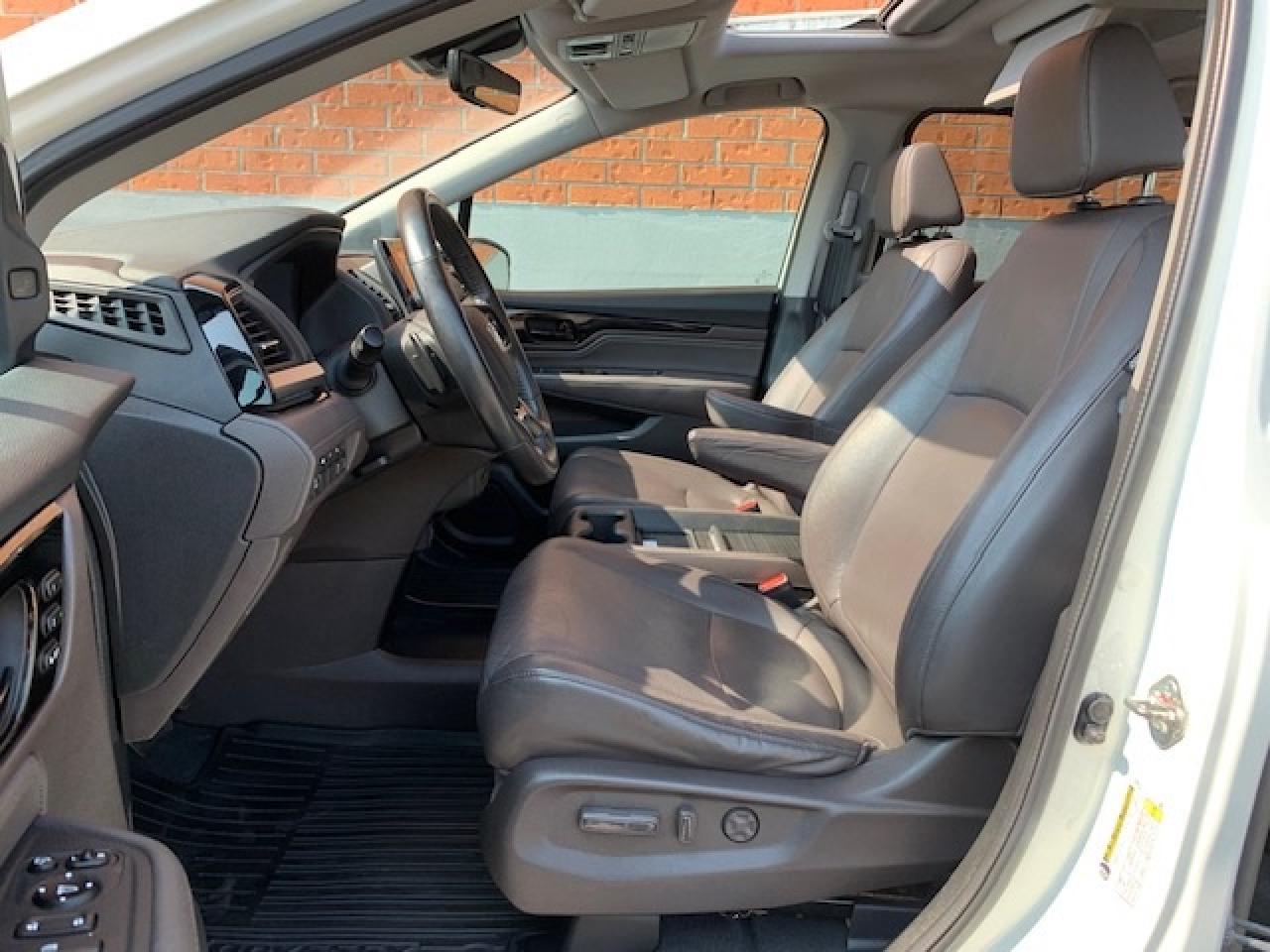 2018 Honda Odyssey Touring Photo