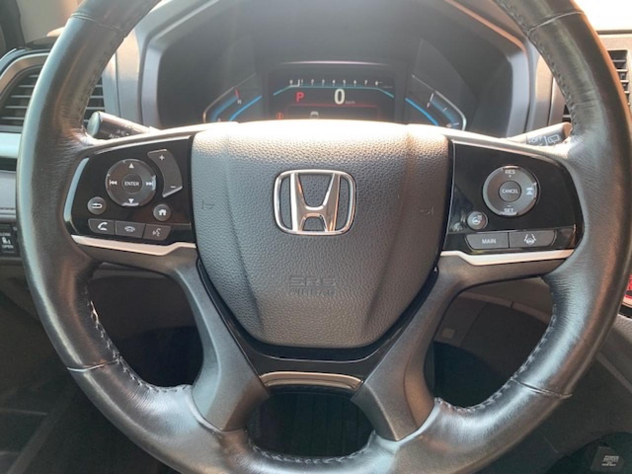 2018 Honda Odyssey Touring Photo