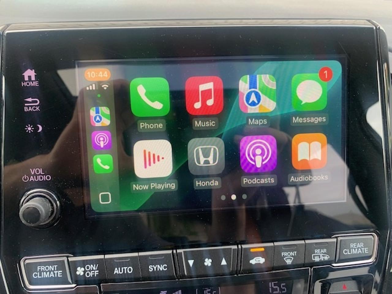 2018 Honda Odyssey Touring Photo