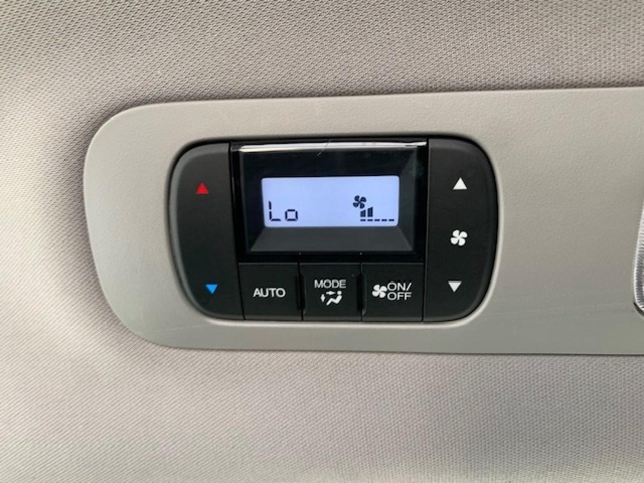 2018 Honda Odyssey Touring Photo