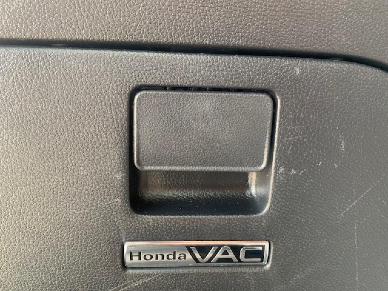 2018 Honda Odyssey Touring Photo