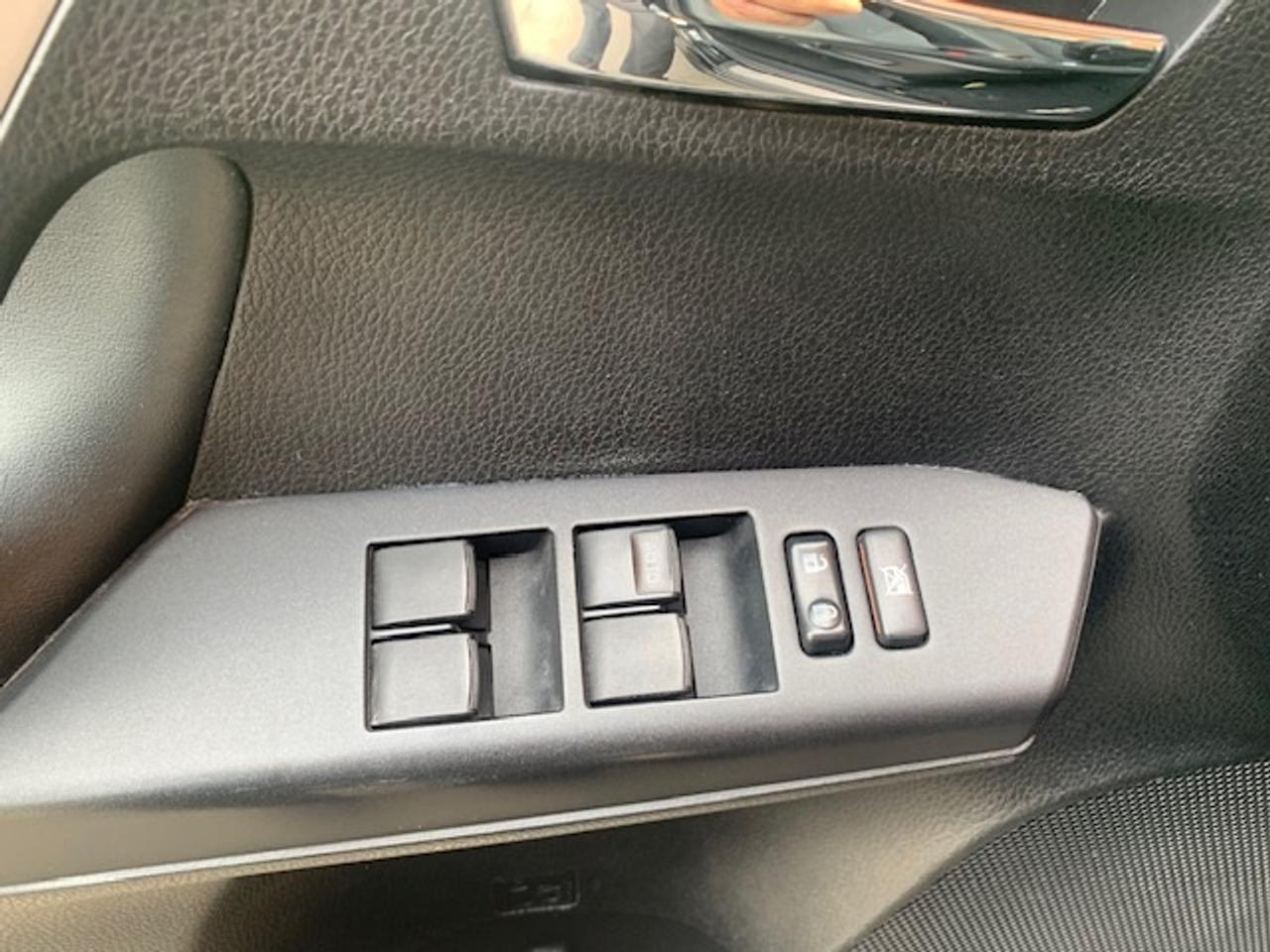 2016 Toyota RAV4 XLE Photo