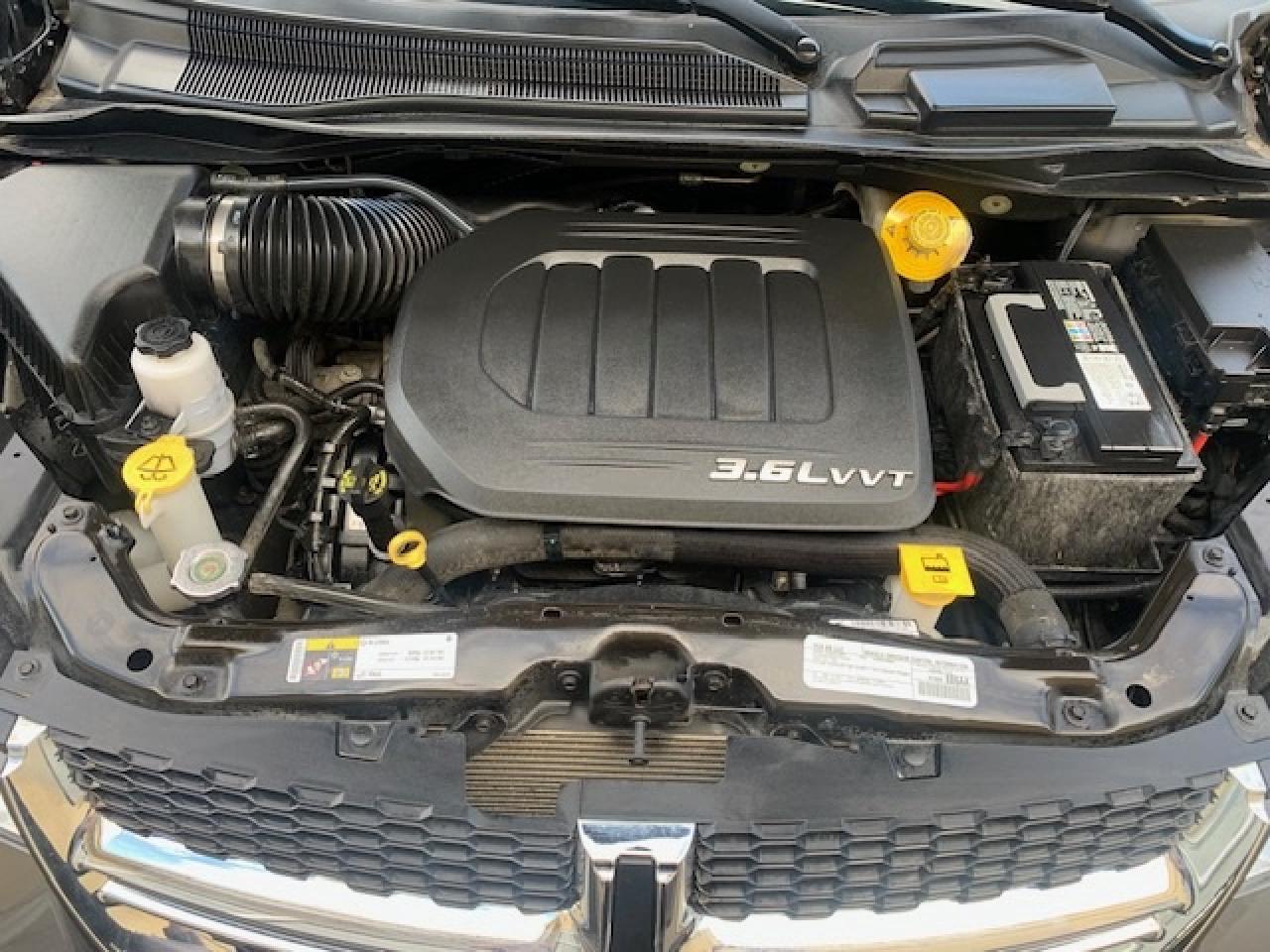 2017 Dodge Grand Caravan SXT Premium Plus Photo