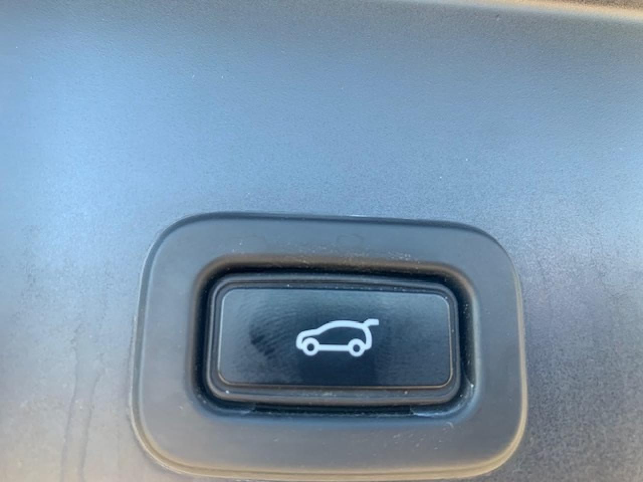 2020 Land Rover Range Rover Evoque P250 S AWD Photo