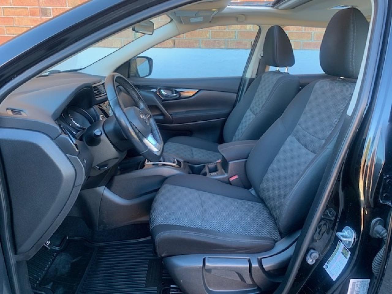 2017 Nissan Qashqai SV AWD Photo