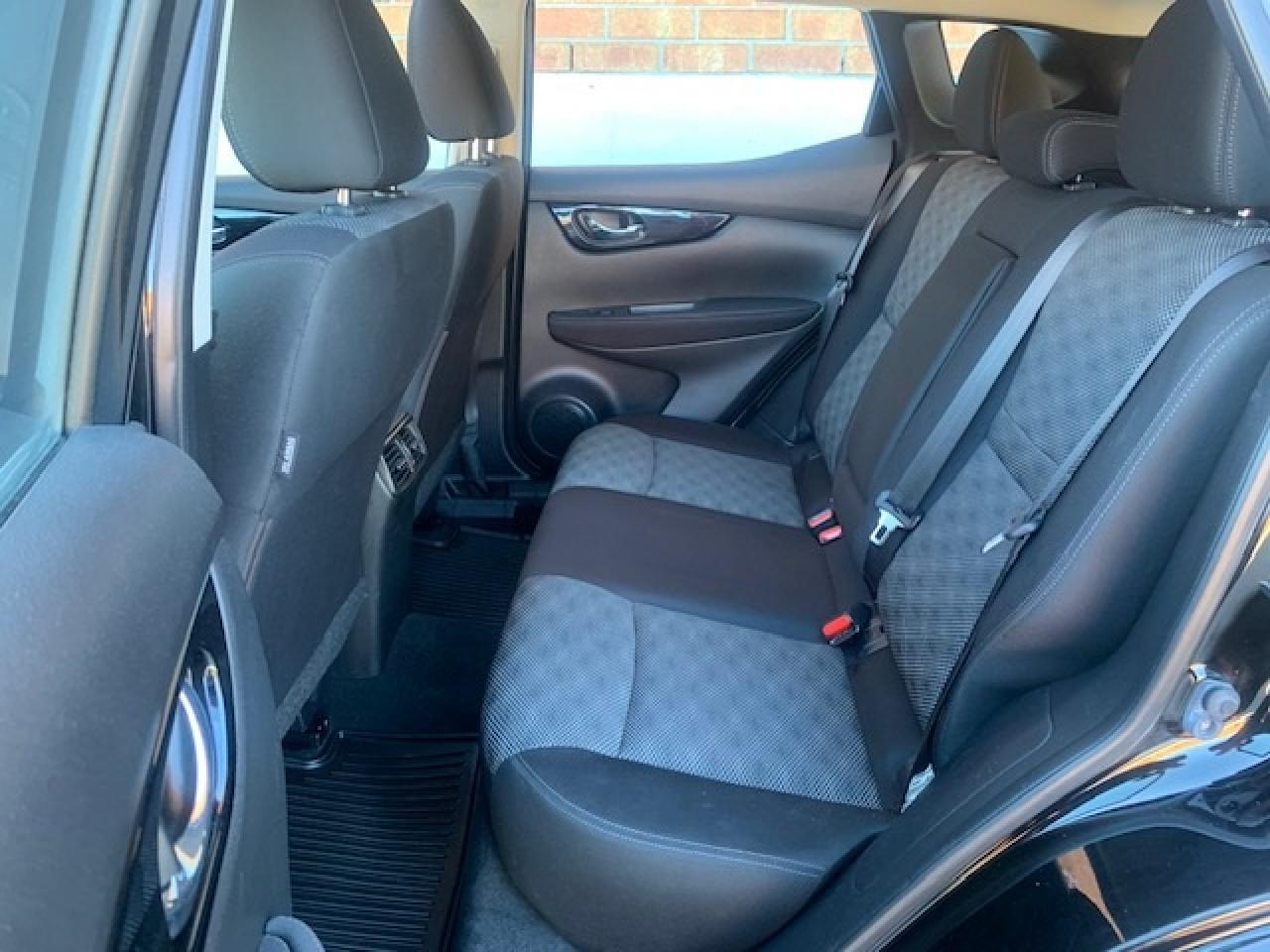 2017 Nissan Qashqai SV AWD Photo