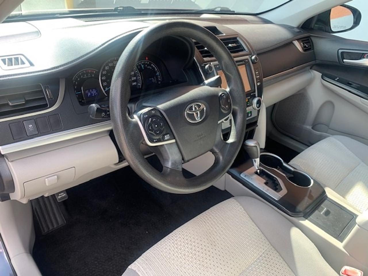 2014 Toyota Camry LE Photo