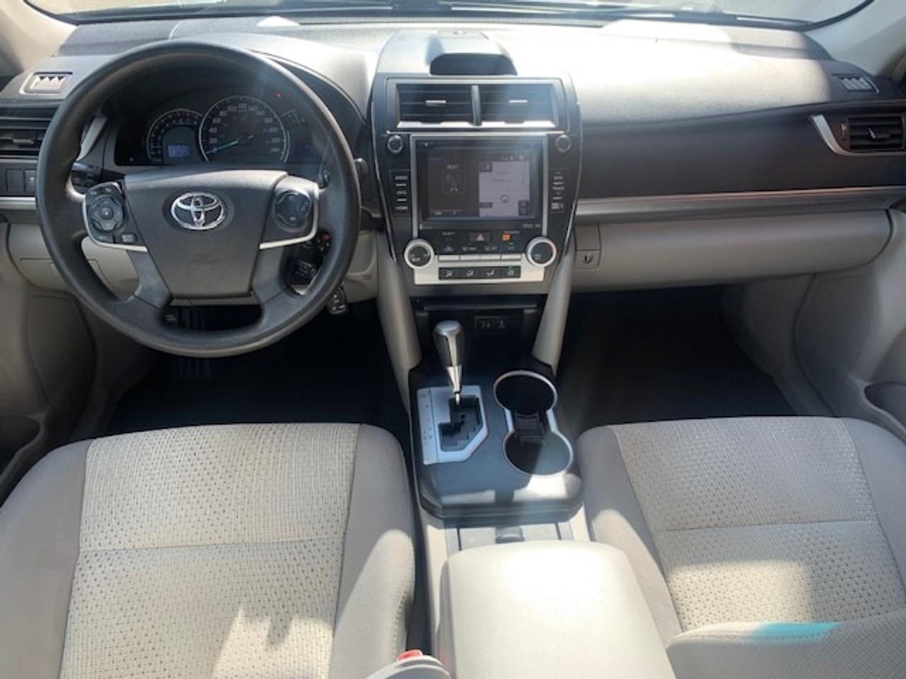 2014 Toyota Camry LE Photo